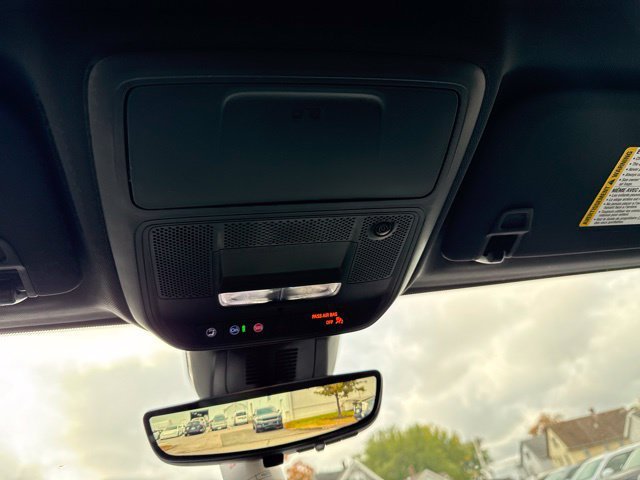 2027 Chevrolet Equinox LT - Photo 15