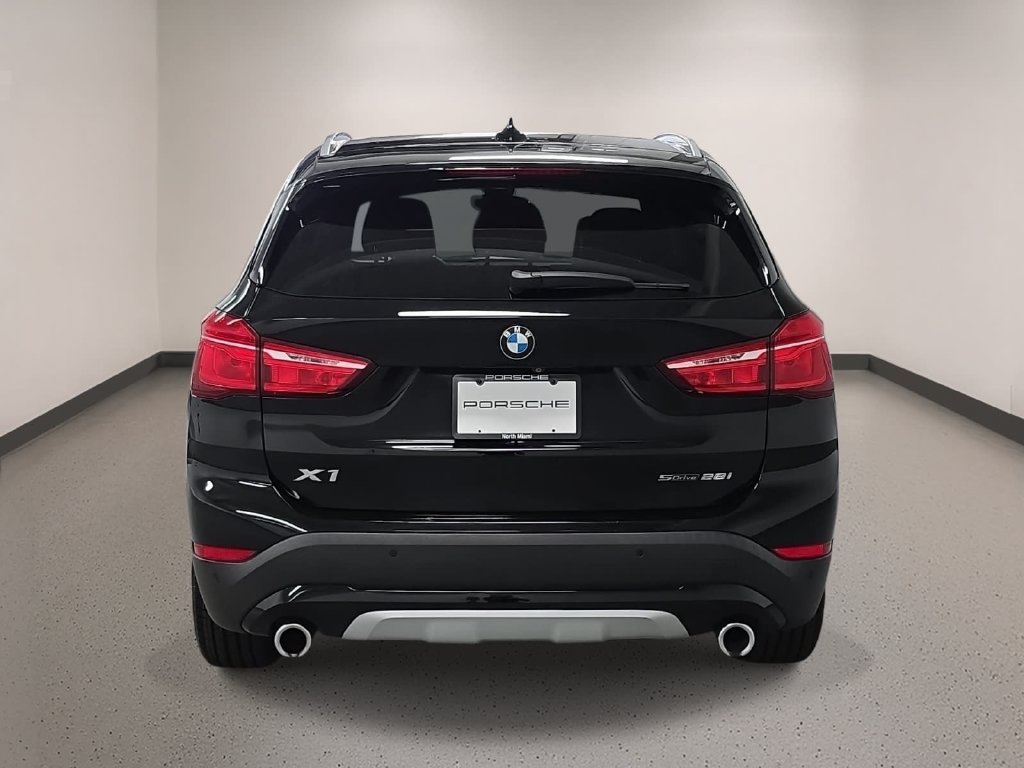 Used 2021 Jet Black BMW sDrive28i image 6