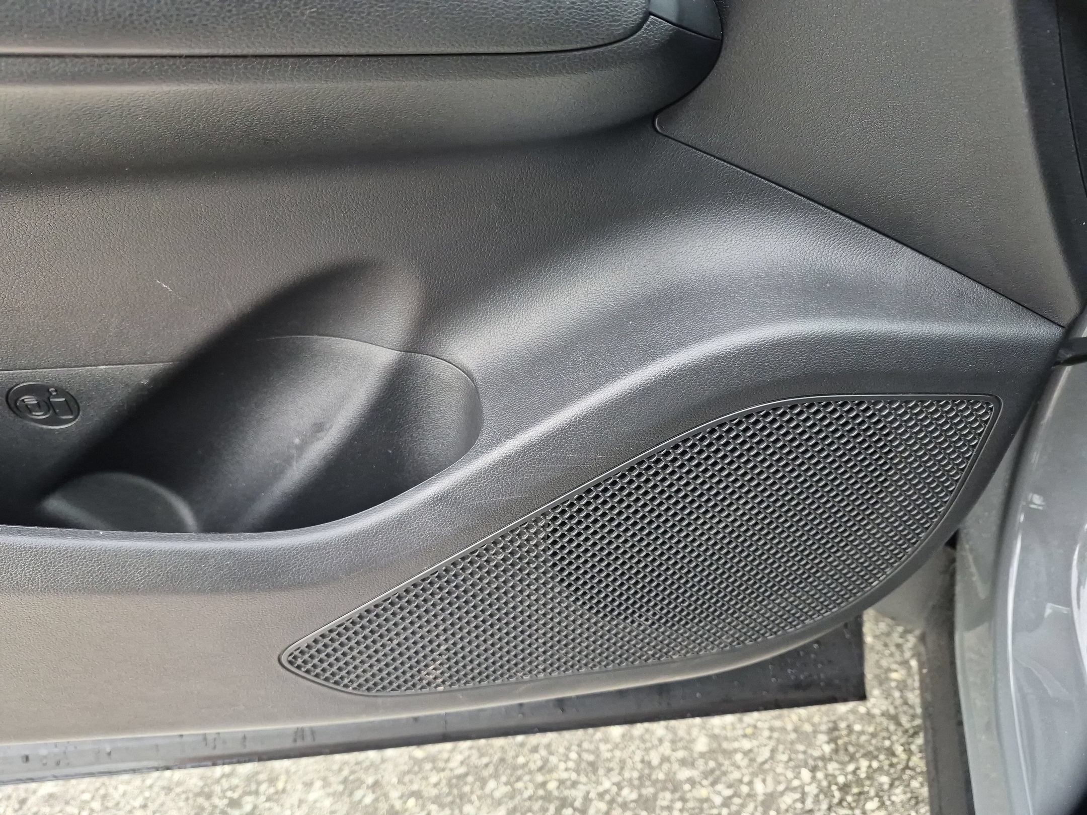 Certified Used 2024 Hampton Gray Hyundai SEL image 14