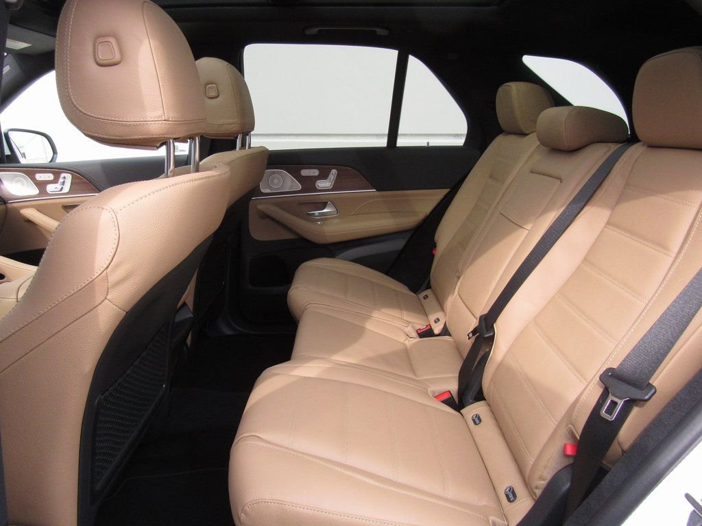 2025 Mercedes-Benz GLE GLE450 - Photo 16
