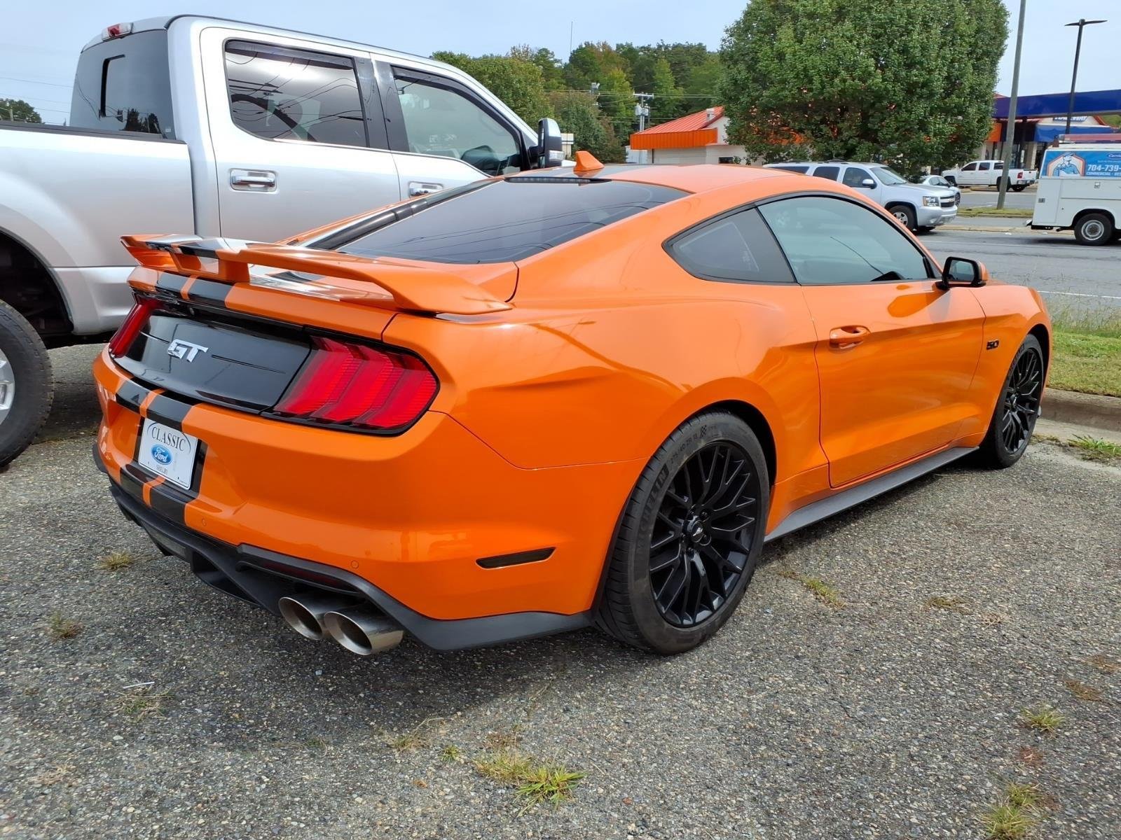 Used 2020 Orange Ford GT Premium image 6