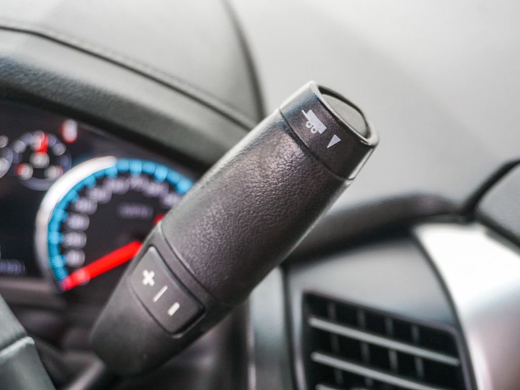 Used 2018 Black Chevrolet Premier image 23