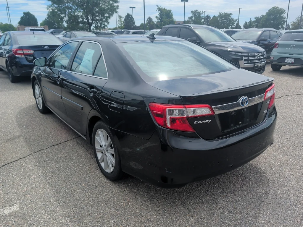 Used 2013 Attitude Black Metallic Toyota XLE image 2