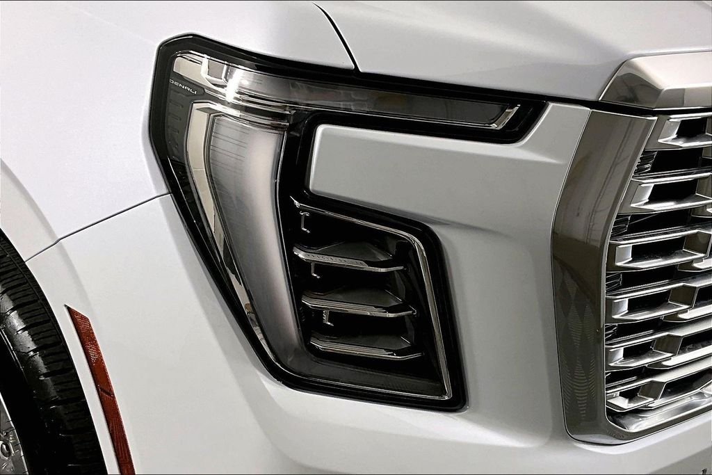 Used 2026 White GMC Denali image 30