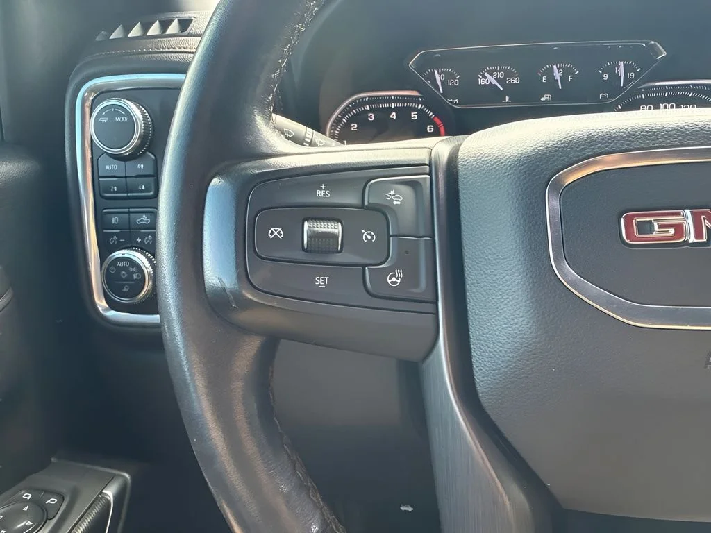 Used 2021 Red GMC AT4 image 17