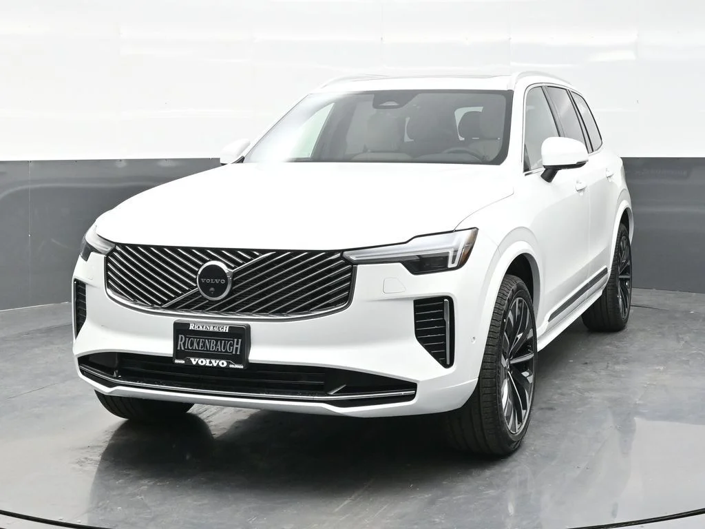 New 2026 Crystal White Volvo Plus image 2