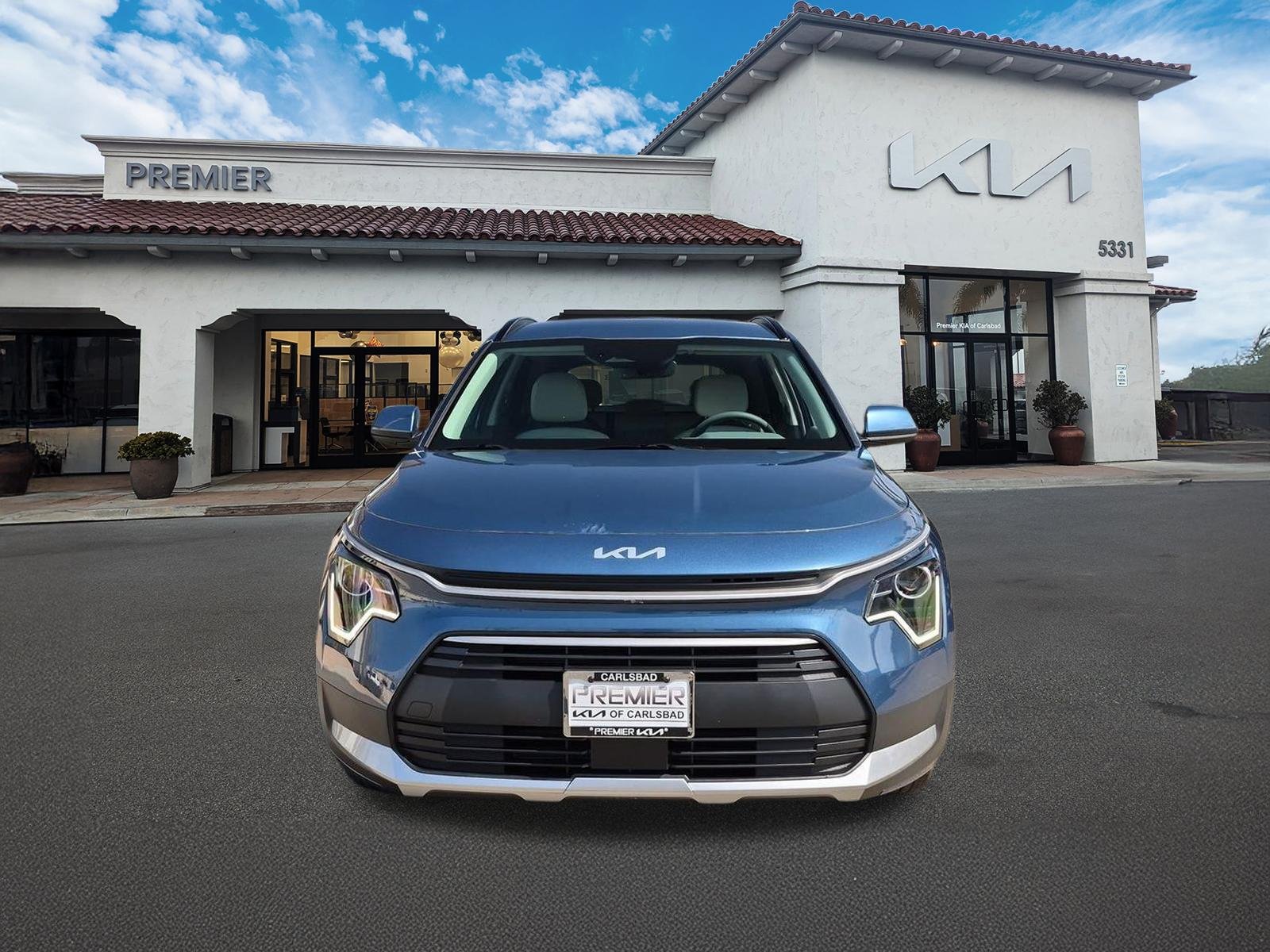 New 2026 Mineral Blue Kia EX image 3