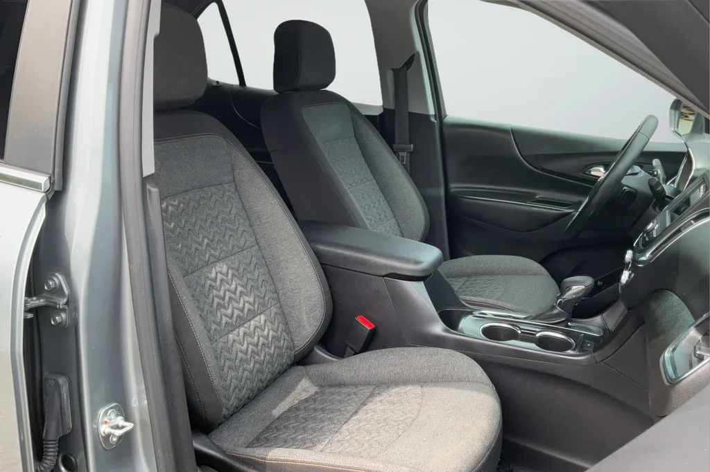 Used 2024 Gray Chevrolet LT image 20