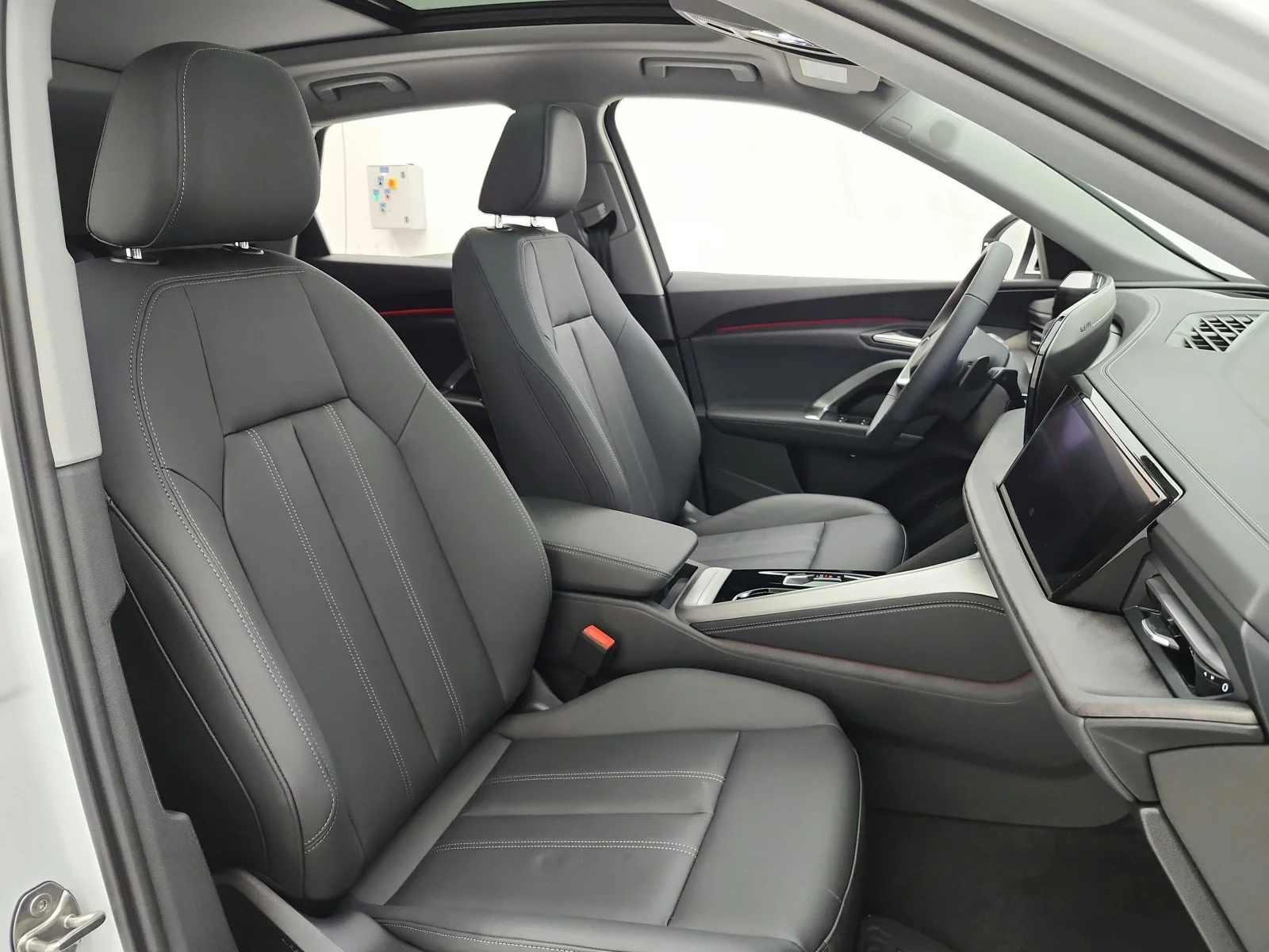 New 2026 Arkona White Audi Premium Plus 2.0 TFSI quattro image 14