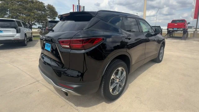 2024 Chevrolet Blazer 2LT - Photo 8