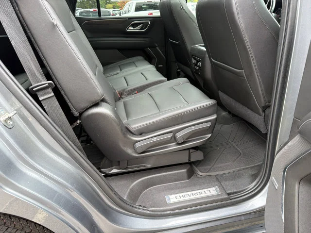 Used 2021 SATIN STEEL METALLIC Chevrolet LT image 15
