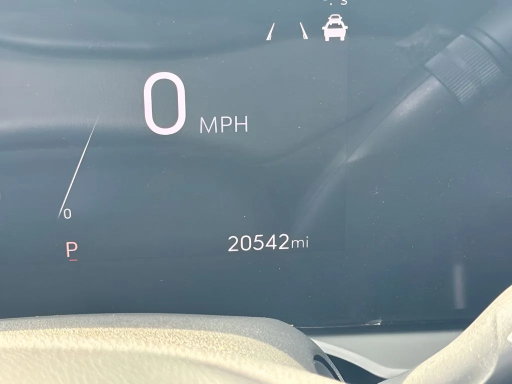 Used 2025 Black Buick Preferred image 17
