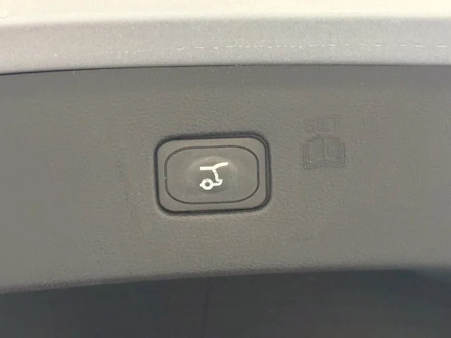 Used 2023 Silver Ford Titanium image 29