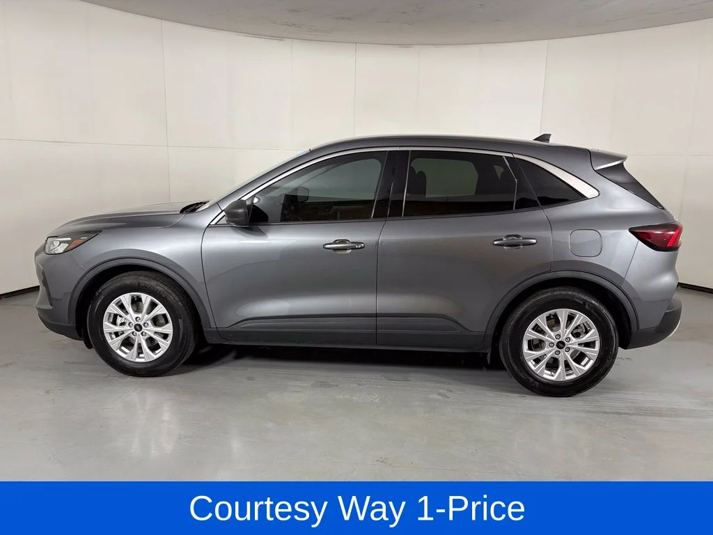 Used 2024 Gray Ford Active image 6