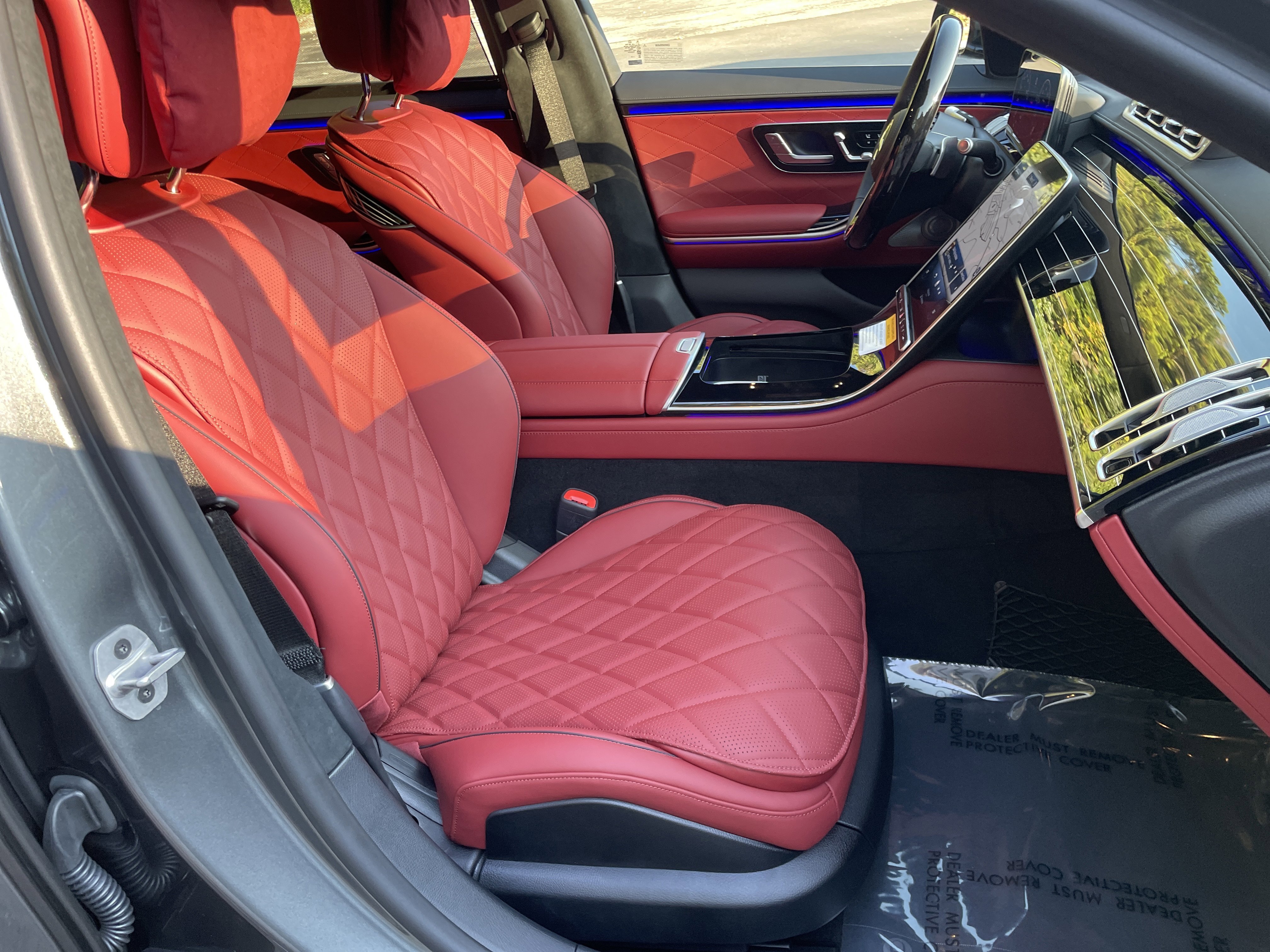 New 2026 MANUFAKTUR Signature Graphite Metallic Mercedes-Benz S 580 4MATIC® Sedan image 43