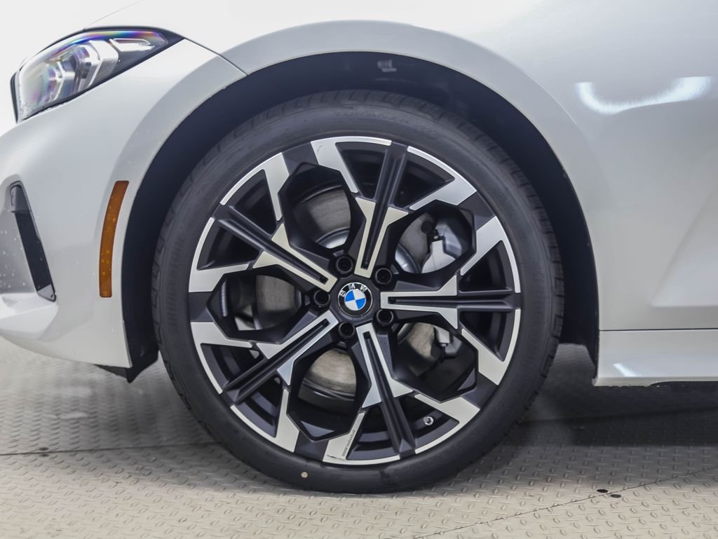 Used 2025 BMW 3 Series 330i with VIN 3MW89CW09S8F82686 for sale in Minneapolis, Minnesota