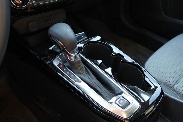 Used 2024 White Chevrolet LT image 11