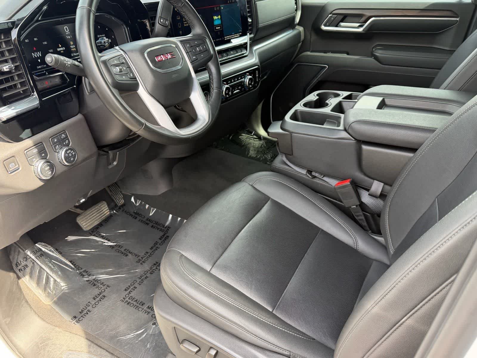 2024 GMC Sierra 1500 SLT - Photo 18