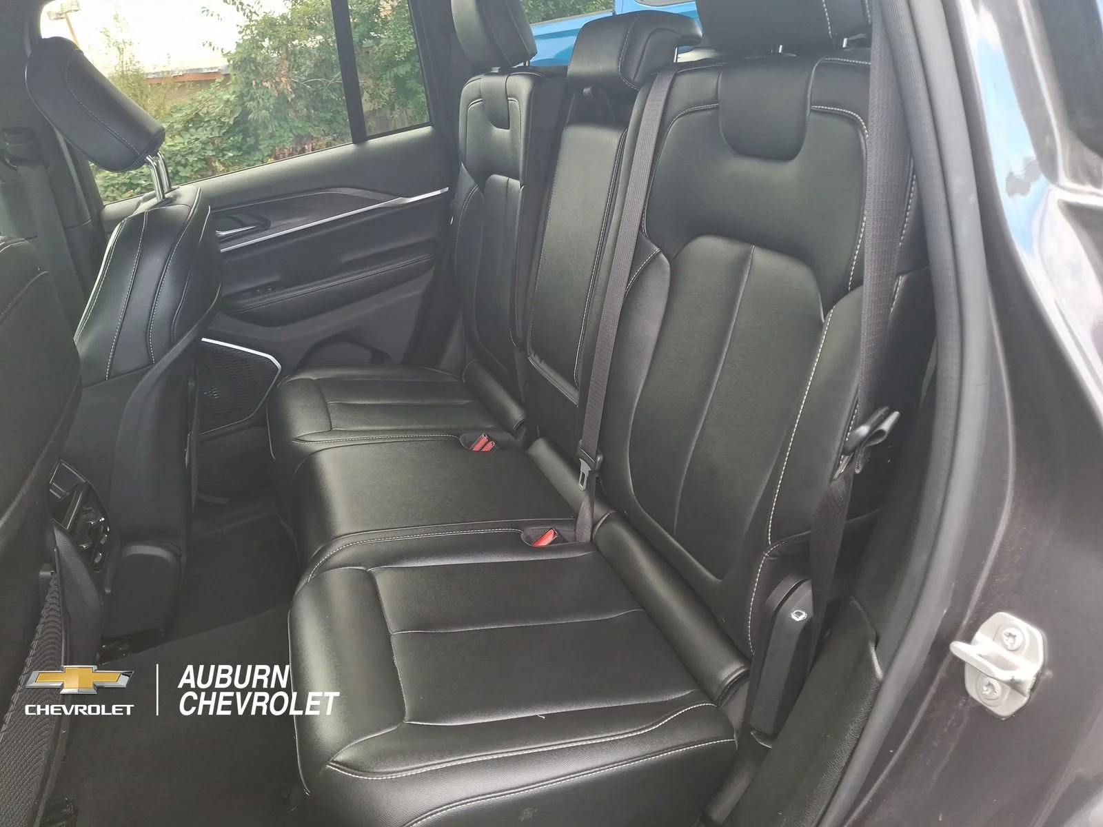 Used 2024 Gray Jeep 4xe image 18