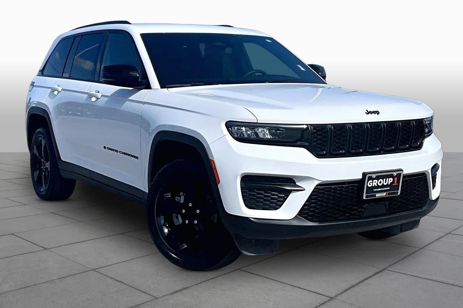 Used 2024 Bright White Clearcoat Jeep Altitude image 3