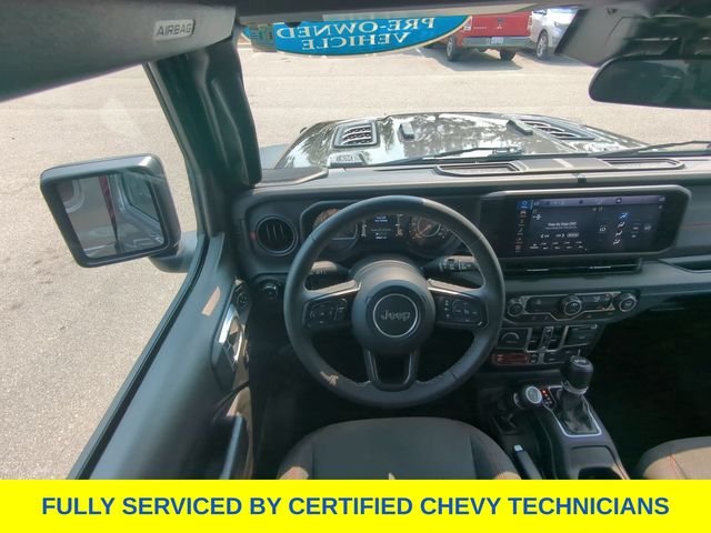 Used 2025 Gray Jeep Rubicon image 39
