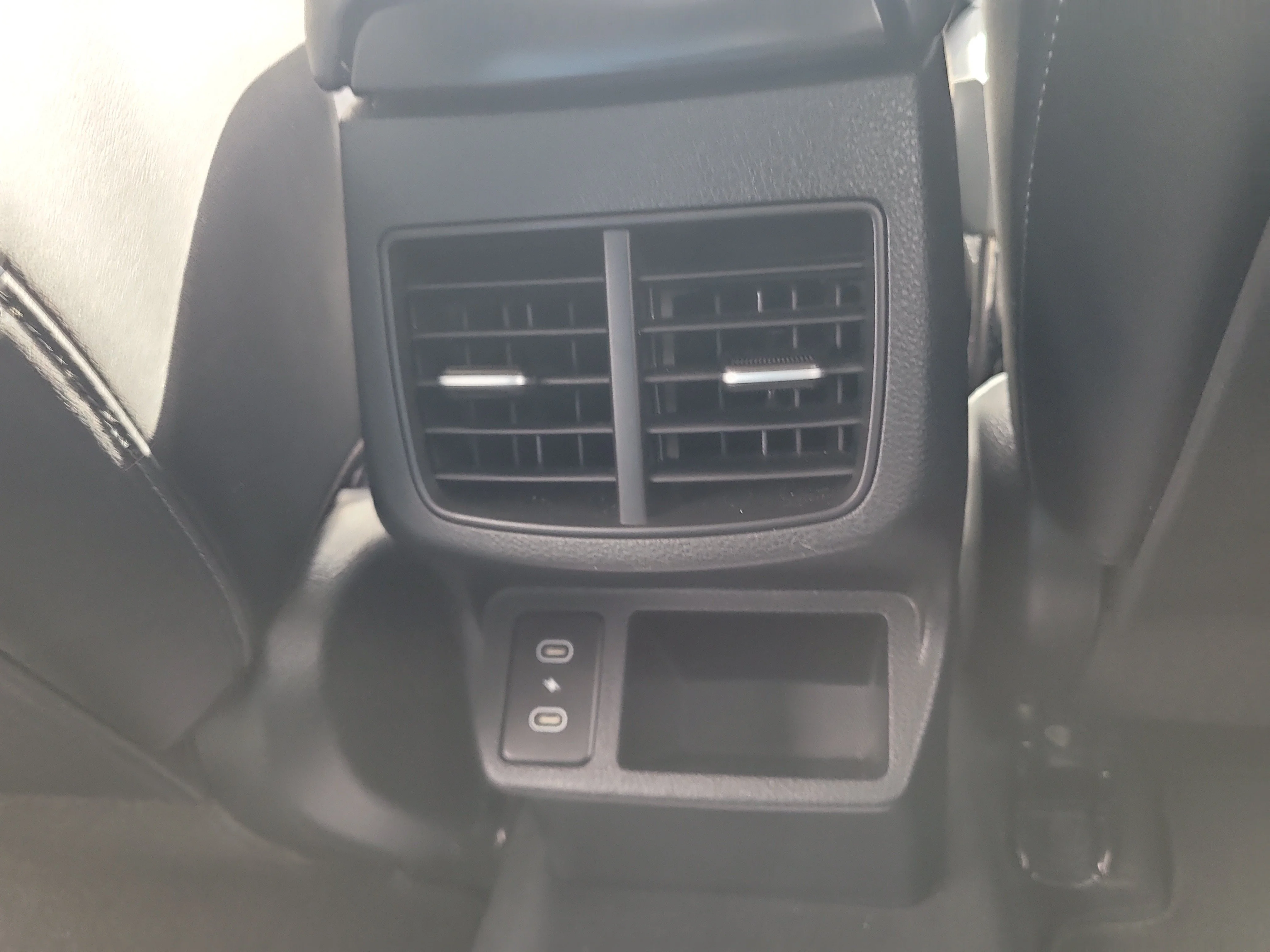 Used 2025 Fusion Black Kia S image 15