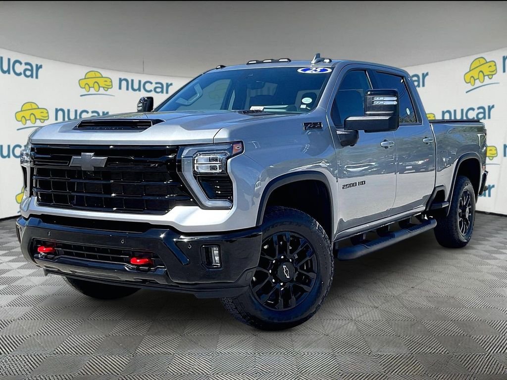 Used 2025 Gray Chevrolet LTZ image 3