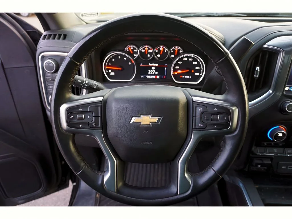 2023 Chevrolet Silverado 2500HD LTZ - Photo 16