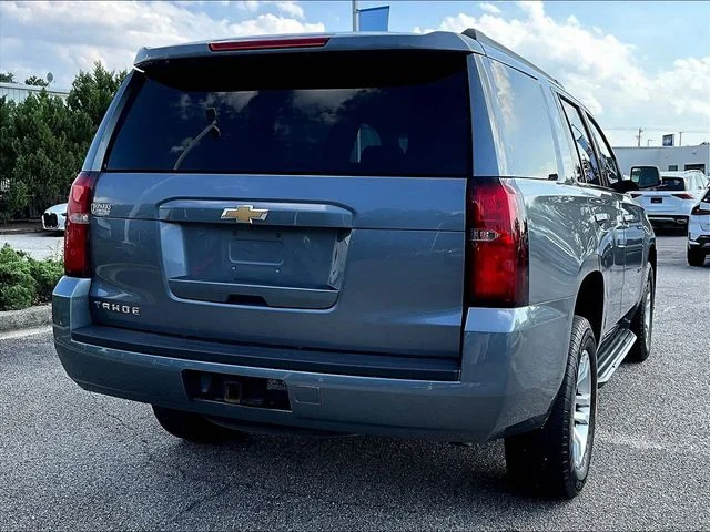 Used 2019 Gray Chevrolet LT image 4