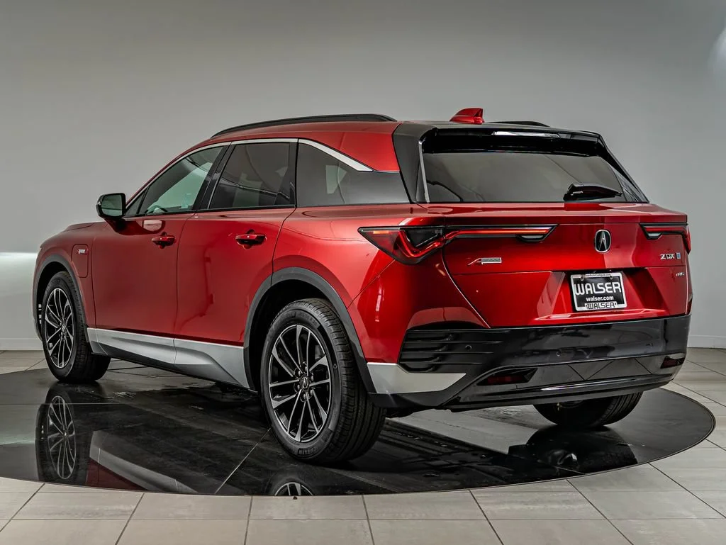 Used 2024 Red Acura  image 7