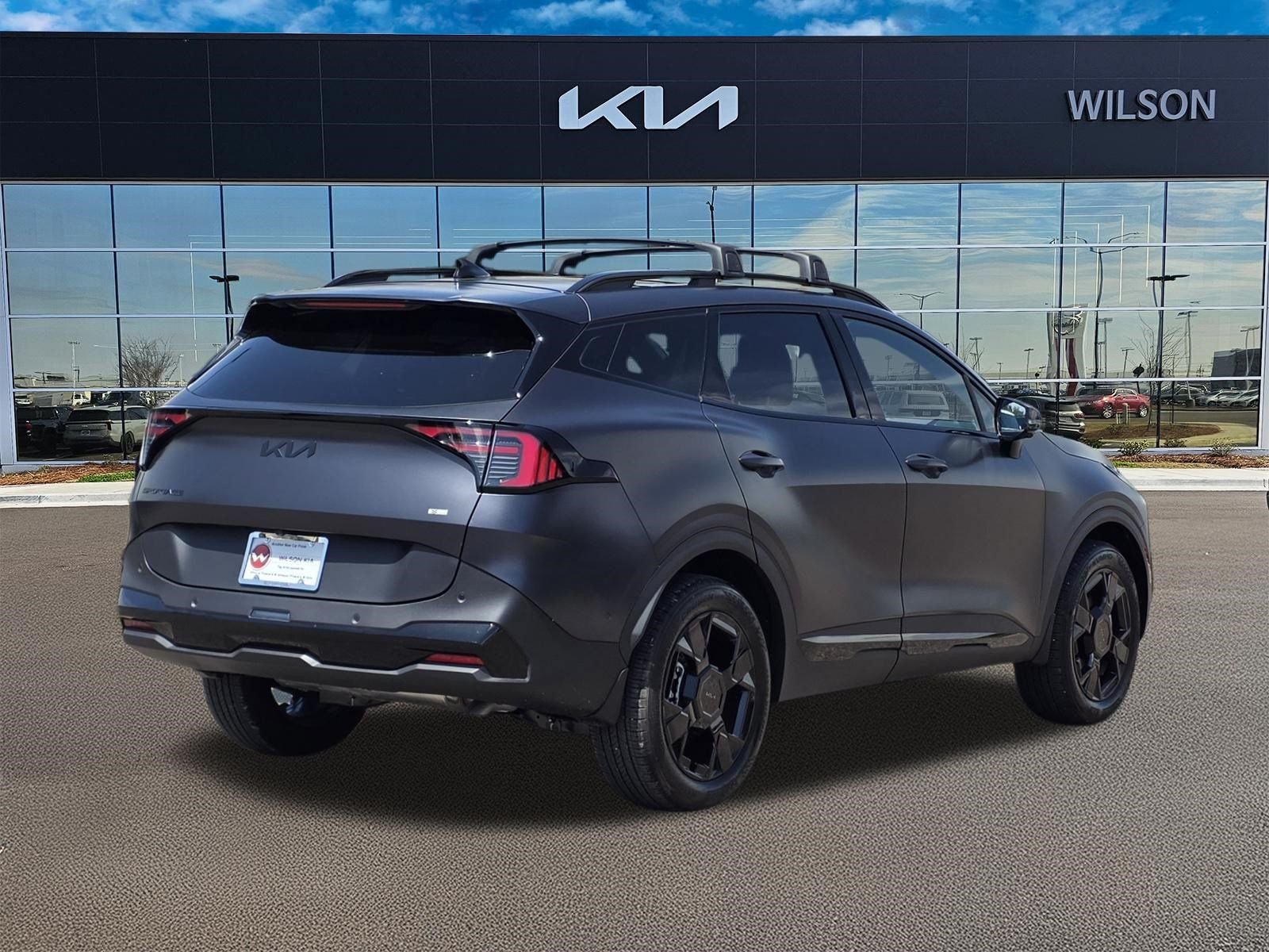 Used 2026 Black Kia X-Line image 4