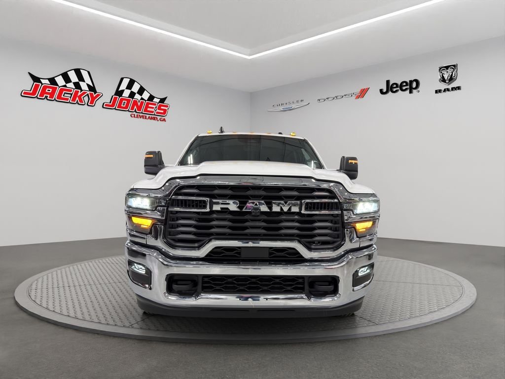 New 2026 Bright White Clear-Coat Exterior Paint RAM Tradesman image 12