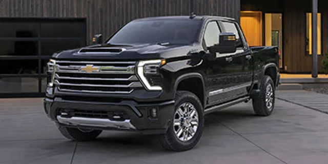 2026 Chevrolet Silverado 2500HD Custom