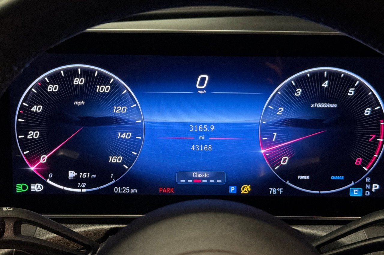 Used 2023 Black Mercedes-Benz C 300 image 23