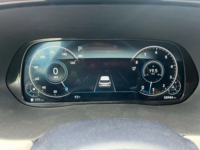 Used 2021 White Hyundai Calligraphy image 10