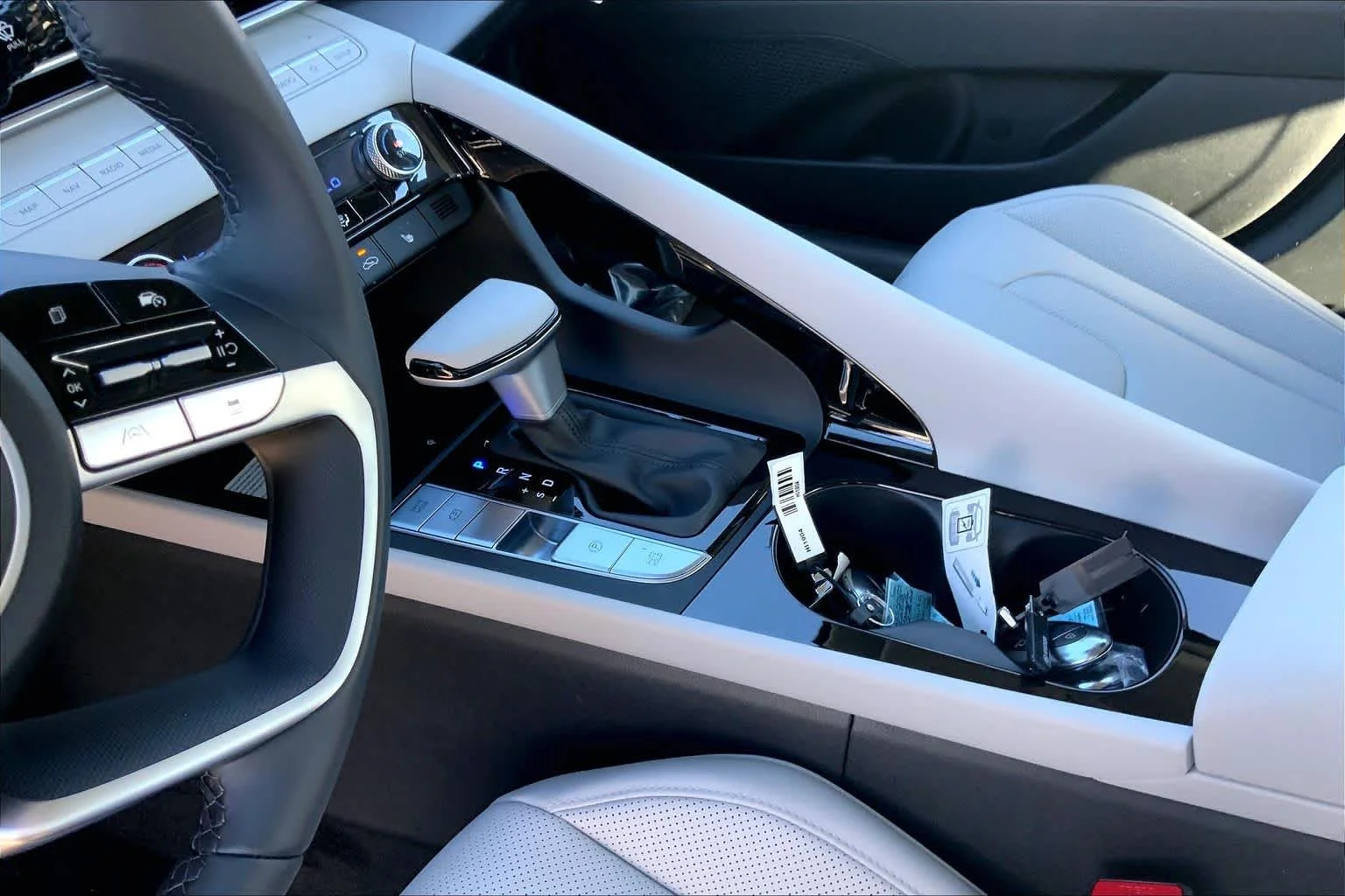 New 2026 Serenity White Hyundai Limited image 8