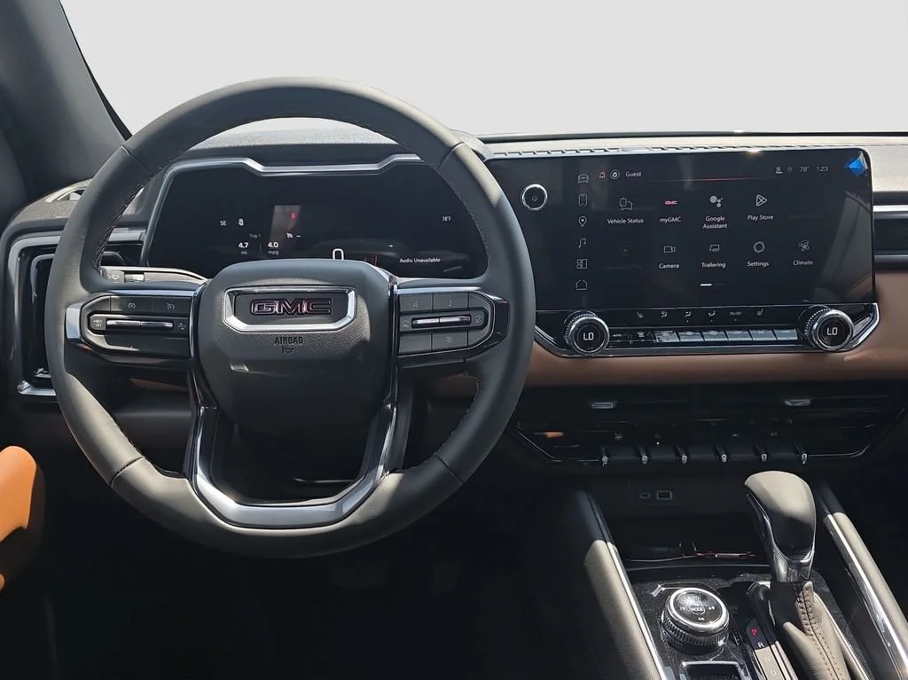 2026 GMC Canyon AT4 - Photo 13