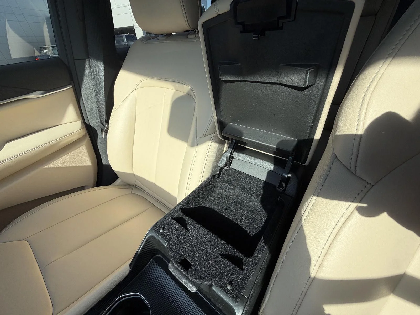 Used 2025 Bright White Clearcoat Jeep Limited image 14