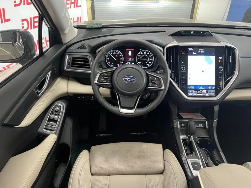 New 2026 AUTUMN GREEN METALLIC Subaru Limited 8-Passenger image 33