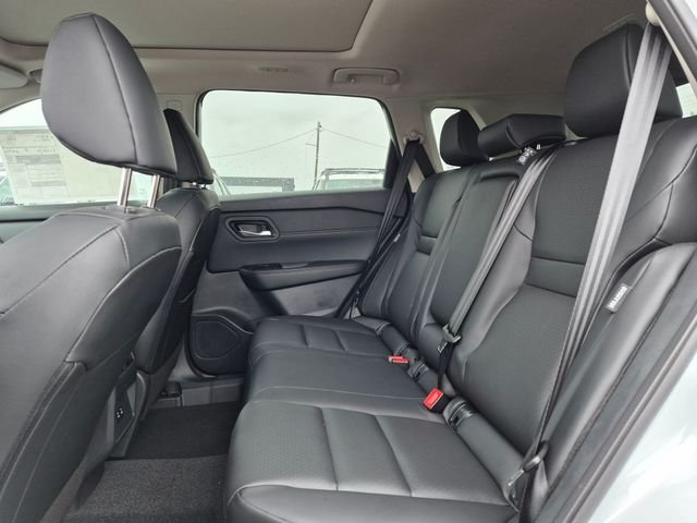 Used 2026 White Nissan Dark Armor image 34