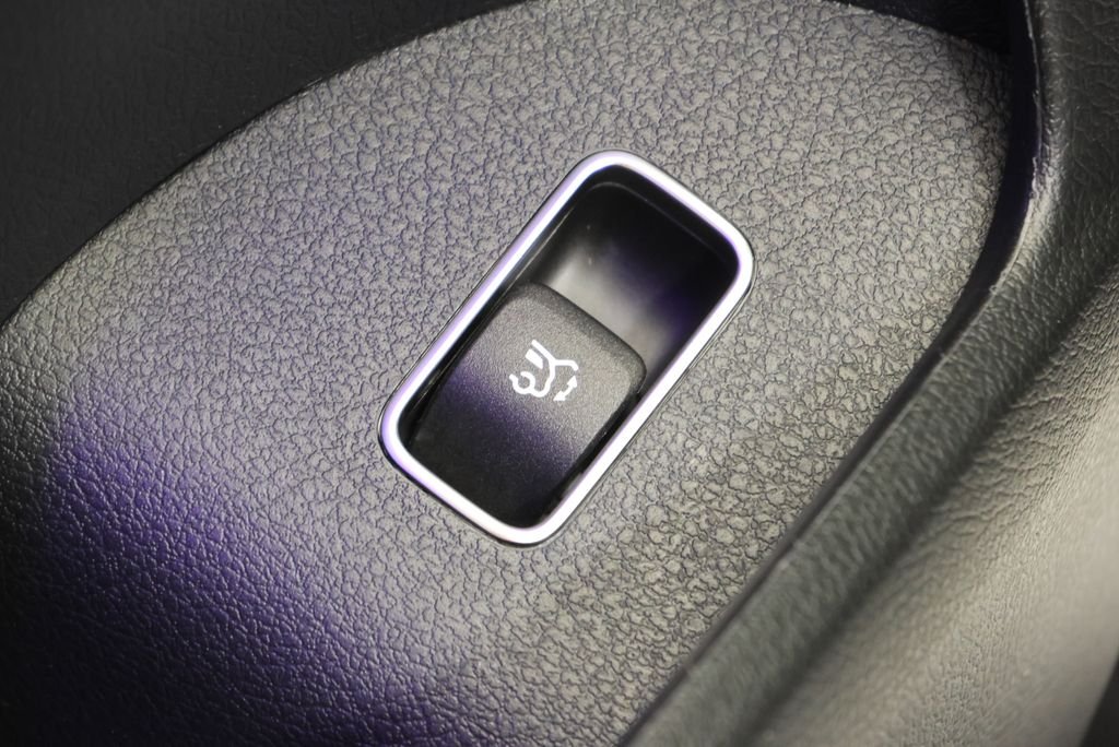 Used 2026 Polar White Mercedes-Benz GLE 350 image 36