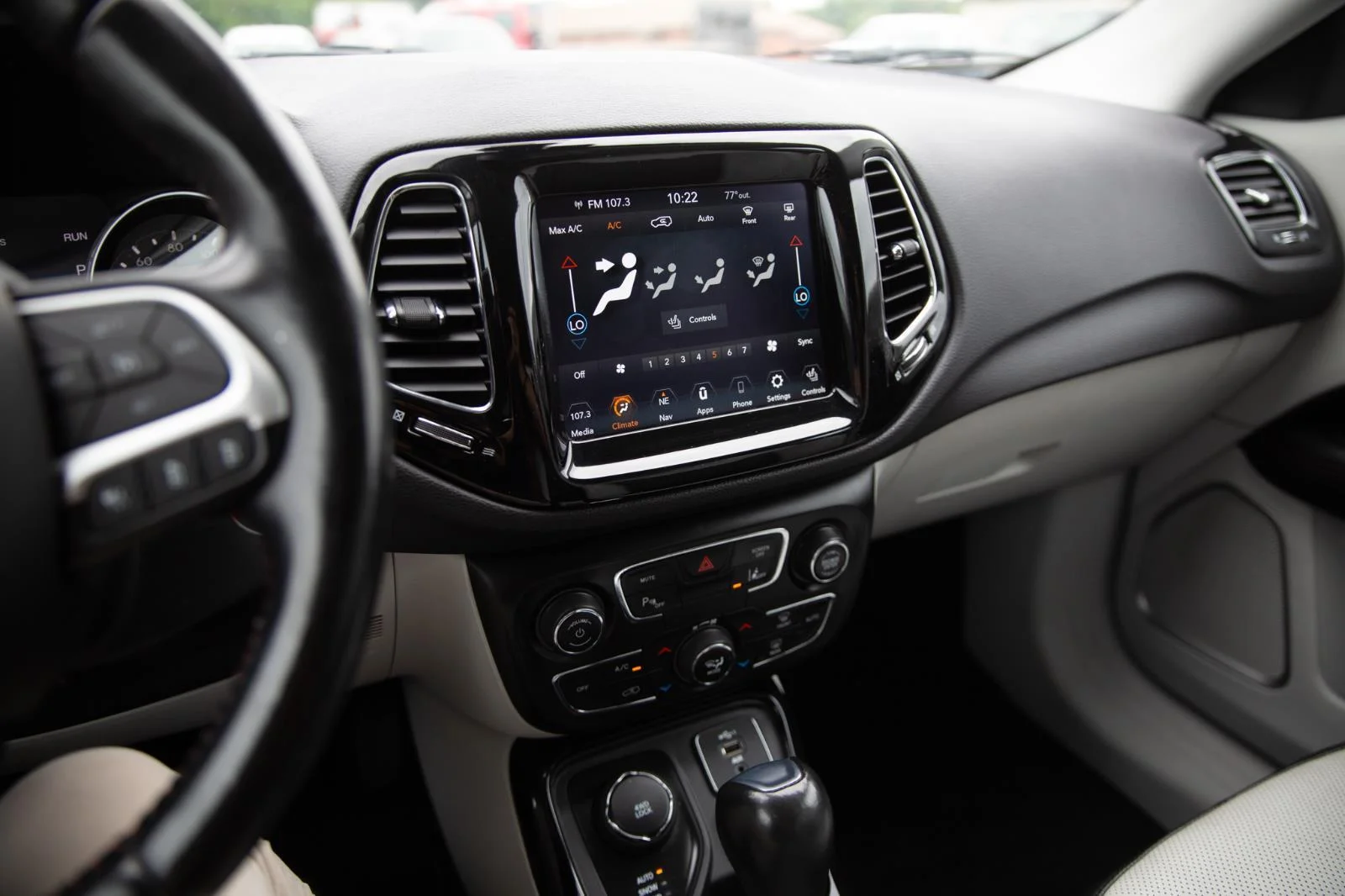 2021 Jeep Compass Limited - Photo 14
