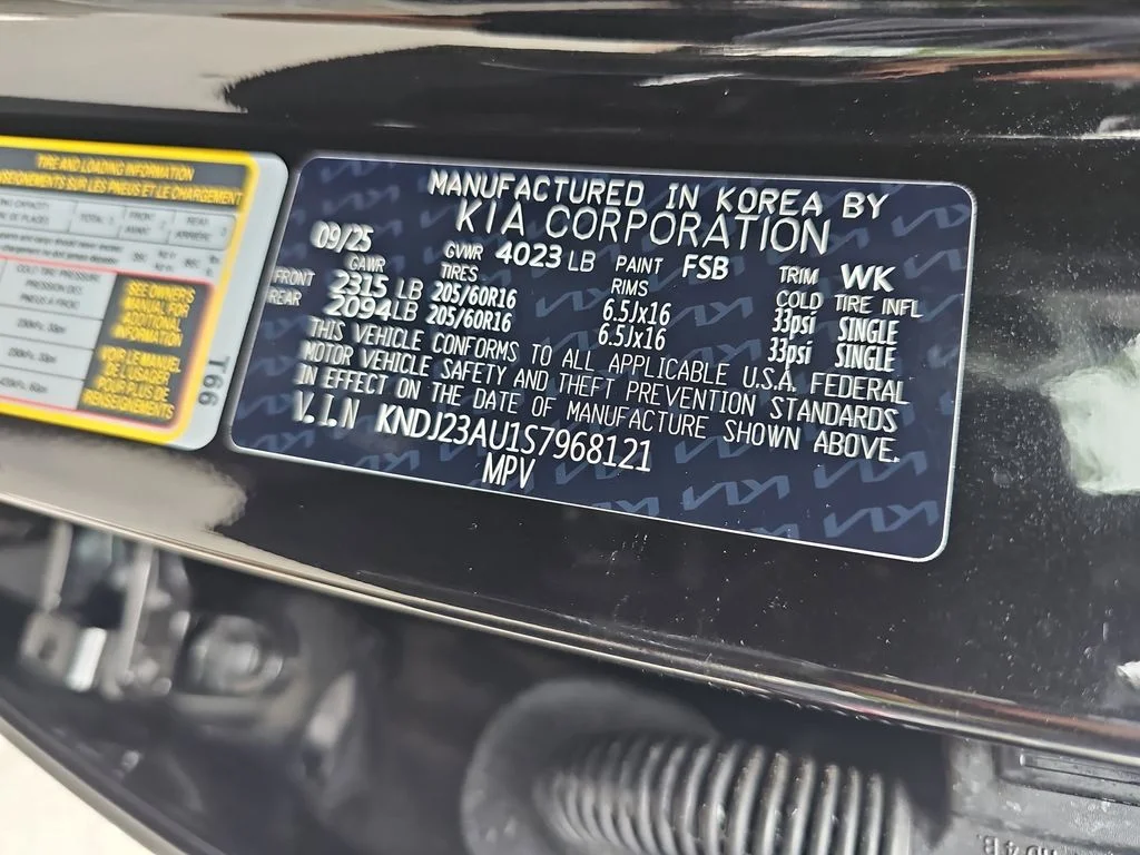 Used 2025 Black Kia LX image 33