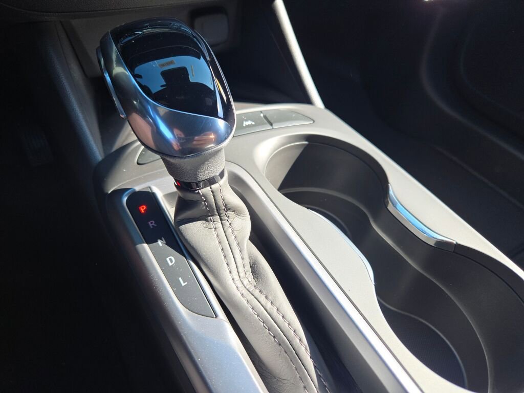 New 2026 Summit White Buick Preferred image 29