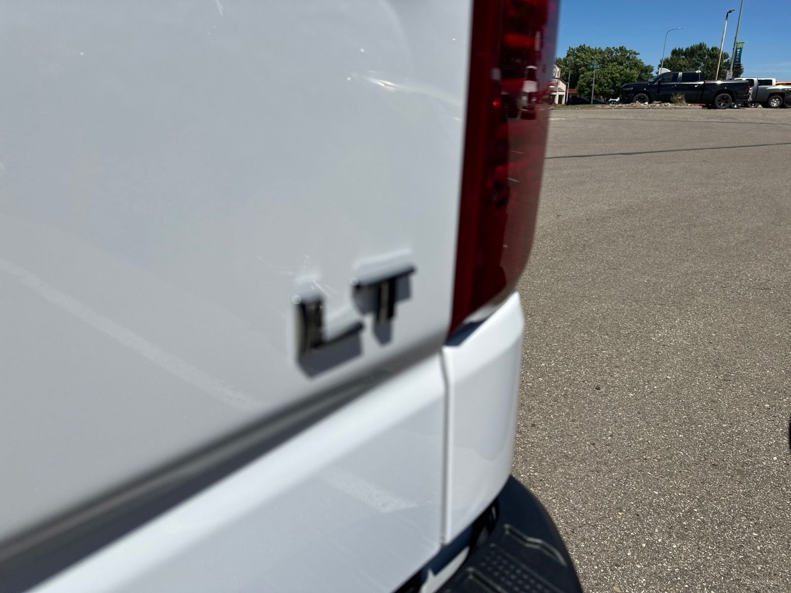 Used 2024 White Chevrolet LT image 6