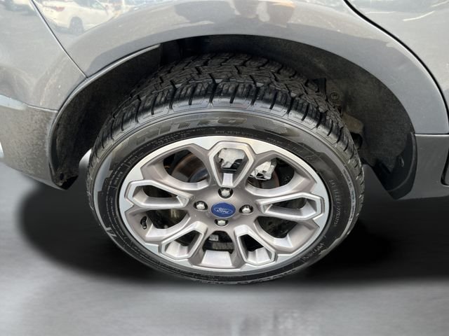 Used 2021 Smoke Metallic Ford  image 9