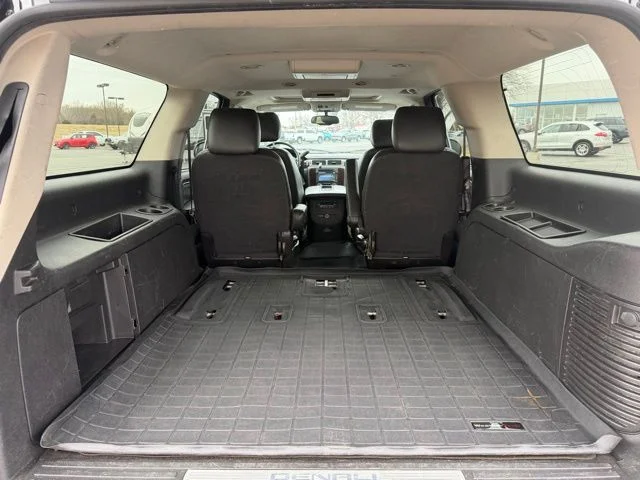 Used 2014 Silver GMC Denali image 12