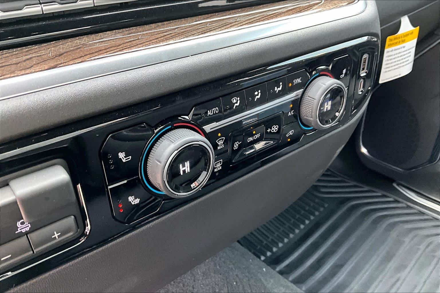 2026 Chevrolet Silverado 1500 LT - Photo 19