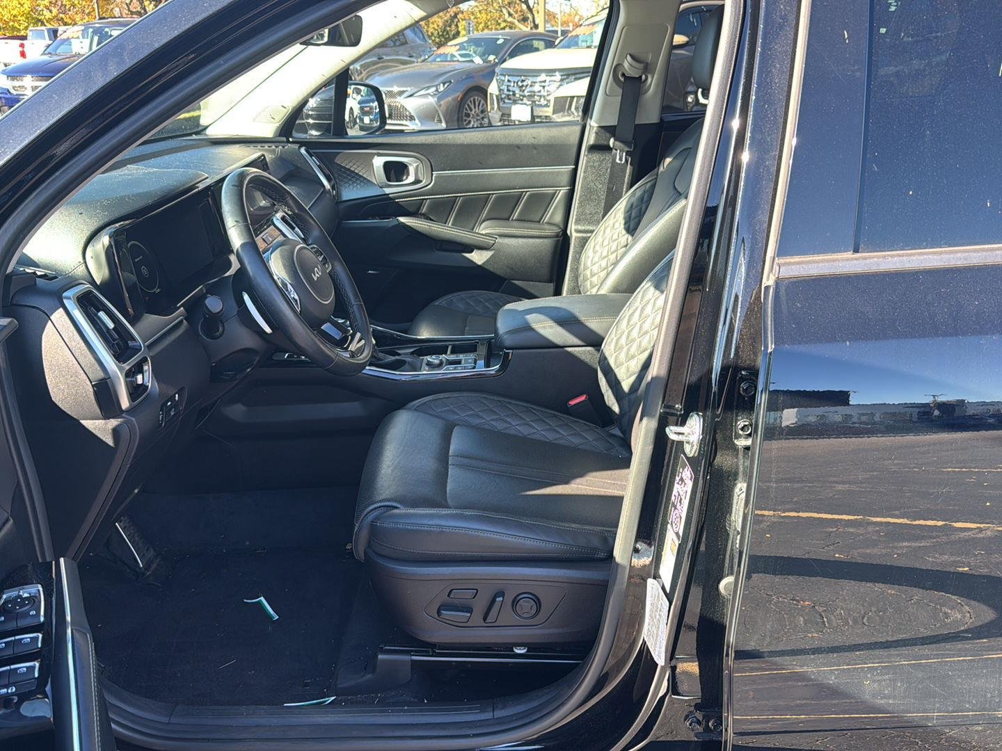 Used 2022 Ebony Black Kia SX image 11