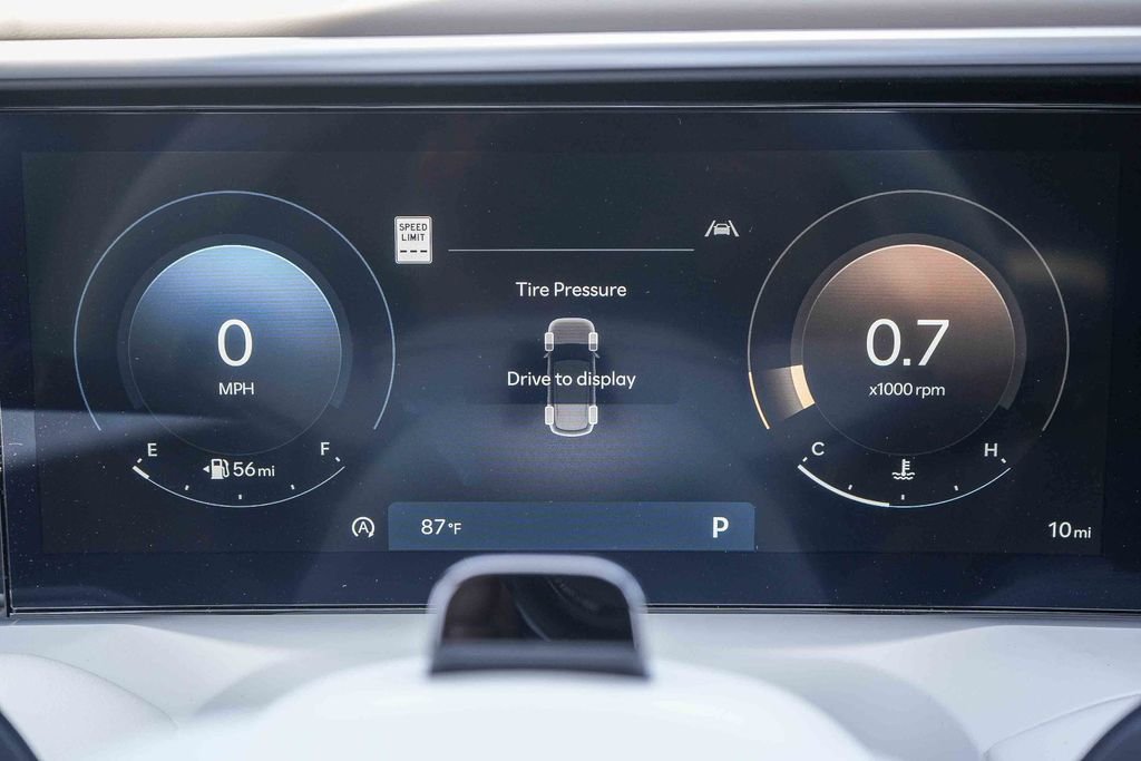 New 2026 Silver Hyundai SEL Premium image 24